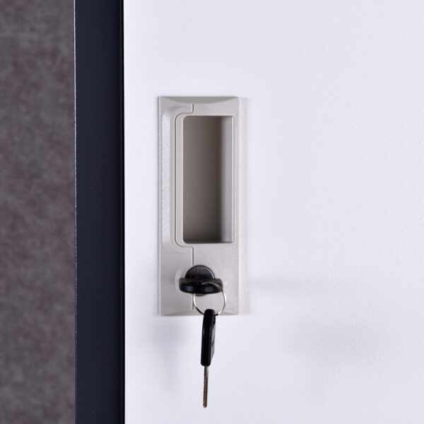 4 Door Locker 7